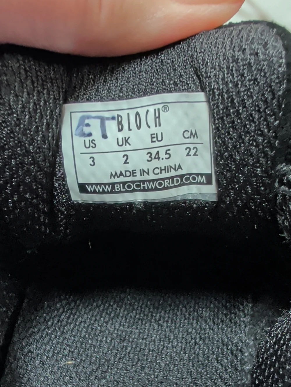 Bloch, Kids Black Hip Hop Sneakers. Size 3